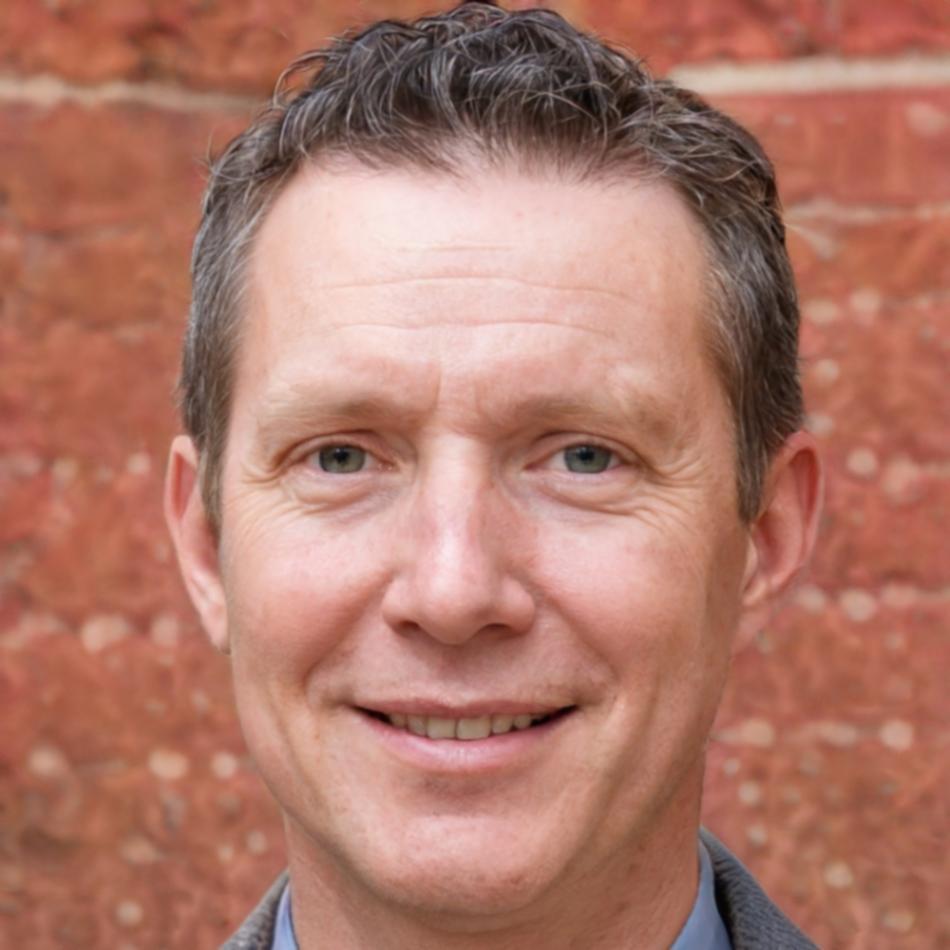 Narong Thapsuwan professional portrait